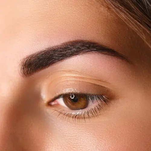 Augenbrauenlift Fox Eyes